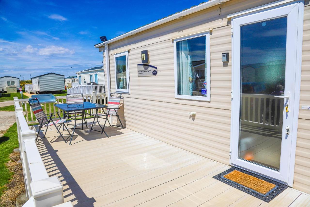 Big Skies Platinum Plus Holiday Home With Wifi, Netflix, Dishwasher, Decking Camber Exterior photo